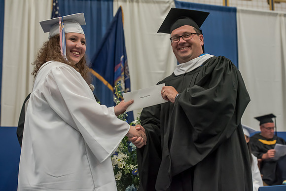 bhsgrad2016-25