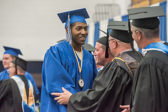 bhsgrad2016-39