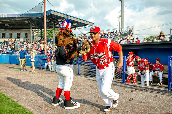 Batavia Muckdogs vs. Auburn Doubledays, July 4 2013