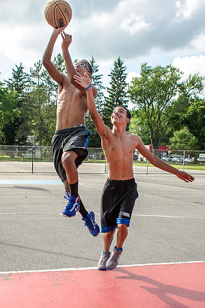 Practice for 3-on-3 tournament at Williams Park