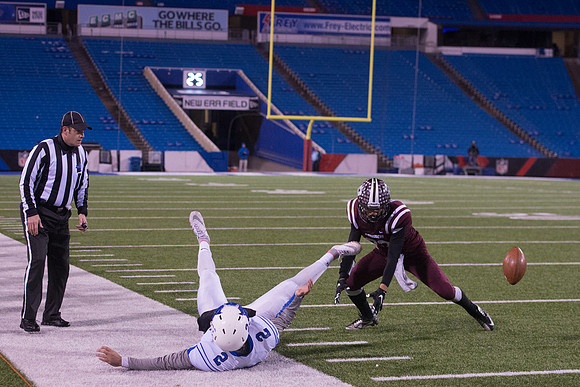 Batavia Blue Devils Vs. Dunkirk Football Far West Regional Championship